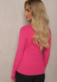 Renee - Ciemnoróżowy Sweter z Wiskozą i Ozdobnym Splotem Saviana. Okazja: na co dzień. Kolor: różowy. Materiał: wiskoza. Wzór: ze splotem. Styl: casual, elegancki