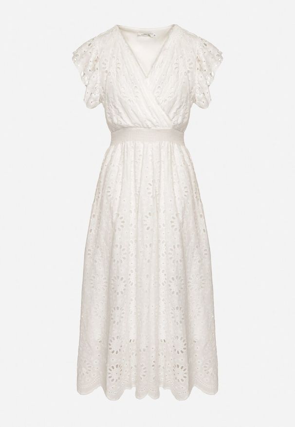 Born2be - Biała Ażurowa Sukienka z Kopertowym Dekoltem i Bufiastymi Rękawami Ldivane. Okazja: na co dzień, na imprezę. Kolor: biały. Wzór: ażurowy. Sezon: lato. Typ sukienki: kopertowe. Styl: casual