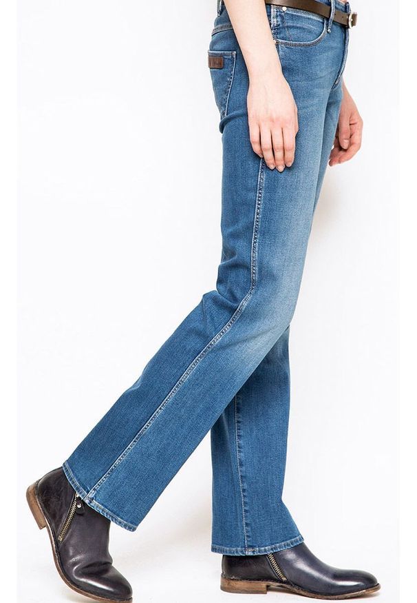 Wrangler - WRANGLER SARA MĘSKIE SPODNIE JEANSOWE BLUE HORIZON W212JJ58V