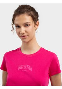 Big-Star - Koszulka damska bawełniana z nadrukiem różowa Benea 602. Okazja: na co dzień. Kolor: różowy. Materiał: bawełna. Wzór: nadruk. Styl: casual, klasyczny, elegancki