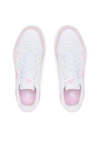 Adidas - adidas Sneakersy Kantana IG9830 Biały. Kolor: biały. Materiał: skóra