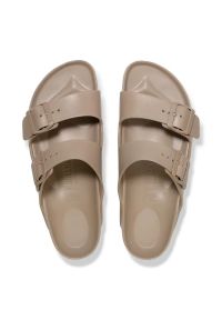 Klapki damskie Birkenstock Arizona EVA Gray Taupe. Okazja: na co dzień, na plażę. Kolor: brązowy. Materiał: materiał. Wzór: paski. Sezon: lato. Styl: klasyczny, casual #3