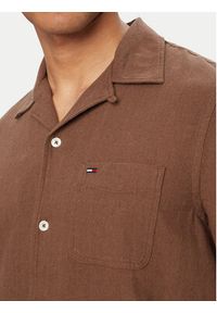 Tommy Jeans Koszula DM0DM23058 Brązowy Regular Fit. Kolor: brązowy. Materiał: bawełna #6