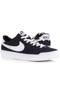 Buty trampki męskie do chodzenia Nike SB ZOOM POGO PLUS. Kolor: biały, fioletowy, wielokolorowy. Model: Nike Zoom. Sport: turystyka piesza