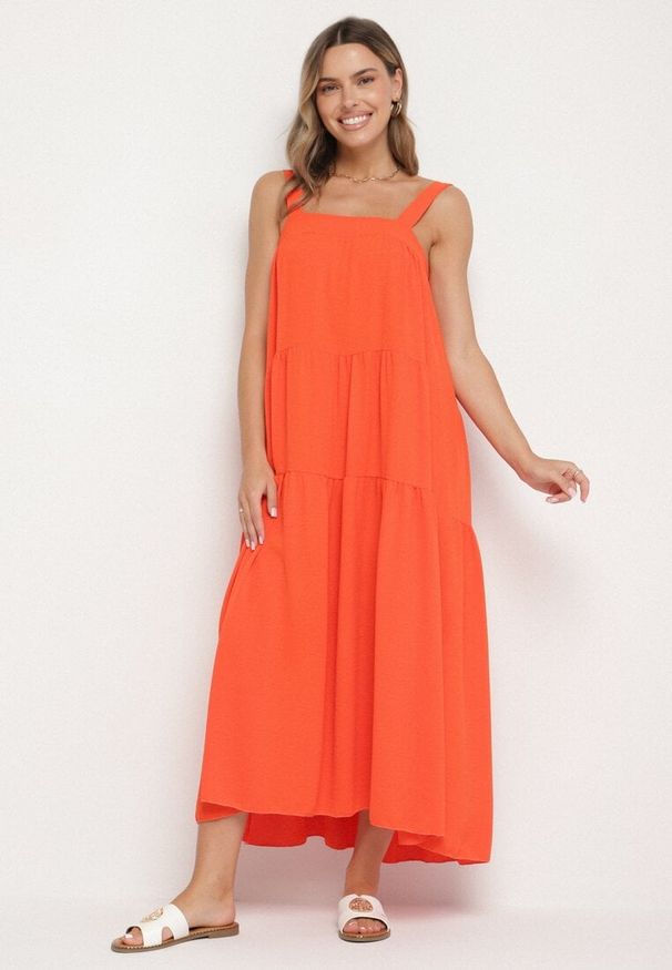 Born2be - Pomarańczowa Sukienka o Rozkloszowanym Kroju z Wiązaniem z Tyłu Savinelle. Okazja: na imprezę, na co dzień. Kolor: pomarańczowy. Styl: casual, elegancki
