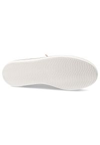 Trampki damskie Lee Cooper, cholewka z materiału tekstylnego wiązanie z przodu sportowy fason, białe, LCW-26-02-4058L SVL-629. Okazja: na co dzień. Zapięcie: sznurówki. Kolor: biały. Materiał: materiał. Szerokość cholewki: normalna. Styl: sportowy #4