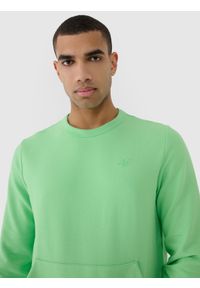 4f - 4F Bluza dresowa nierozpinana bez kaptura męska - zielona 3XL. Okazja: na co dzień. Typ kołnierza: bez kaptura. Kolor: zielony. Materiał: dresówka. Wzór: ze splotem, jednolity. Styl: sportowy, casual