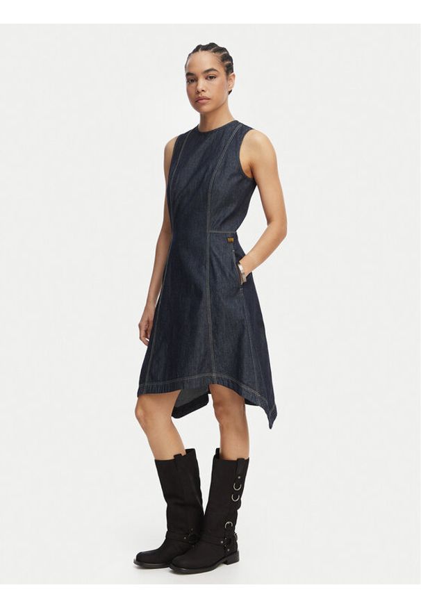 G-Star RAW - G-Star Raw Sukienka jeansowa D29077-D539 Granatowy Regular Fit. Kolor: niebieski. Materiał: bawełna