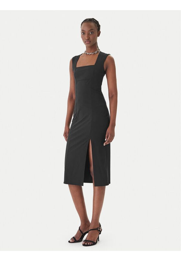 Patrizia Pepe Sukienka koktajlowa 2A3010/JZ26-K103 Czarny Regular Fit. Kolor: czarny. Materiał: syntetyk. Styl: wizytowy