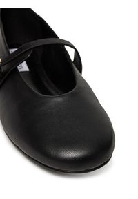 Steve Madden Baleriny Rejoice SM11003565 Czarny. Kolor: czarny. Materiał: skóra