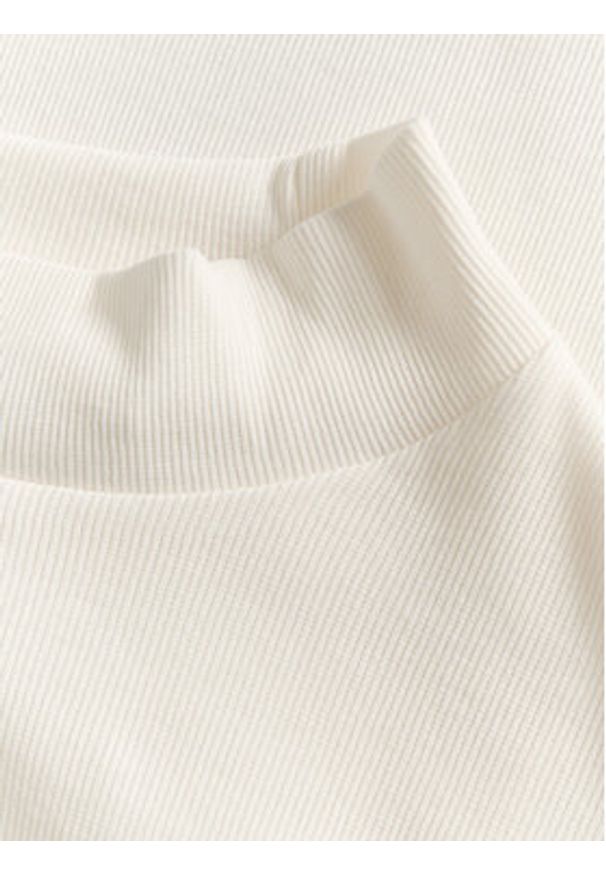 Karen by Simonsen Bluzka Mandarina 10104770 Écru Regular Fit. Materiał: bawełna