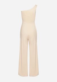 Born2be - Jasnobeżowy Asymetryczny Kombinezon na Jedno Ramię z Kieszeniami Efriele. Okazja: na co dzień, na randkę. Kolor: beżowy. Styl: casual #2