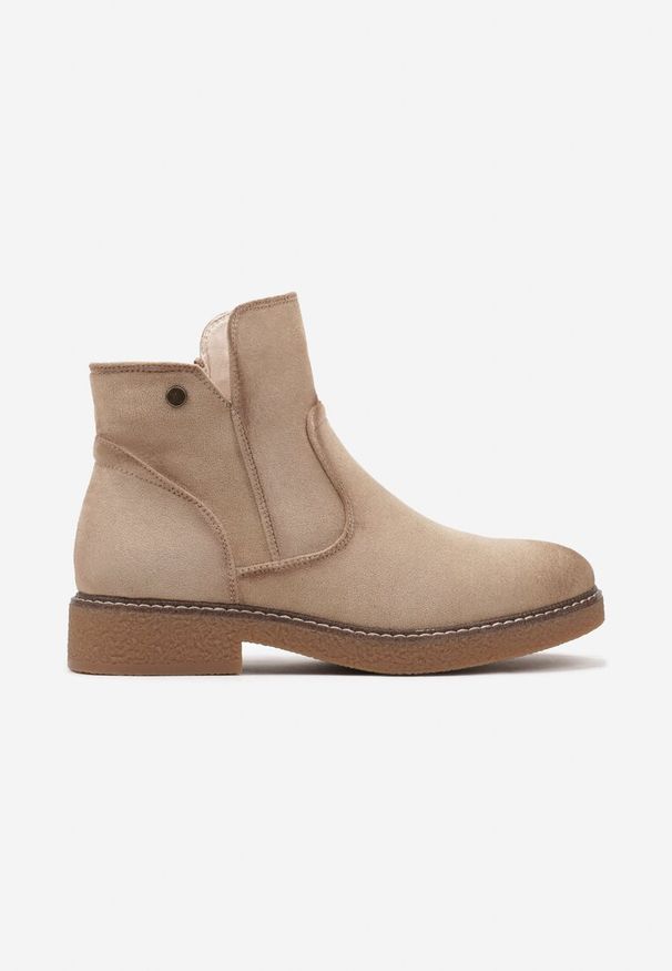 Born2be - Beżowe Płaskie Botki Ozdobione Aplikacją i Przeszyciami Hariella. Okazja: na co dzień. Zapięcie: zamek. Kolor: beżowy. Materiał: jeans. Wzór: aplikacja. Obcas: na obcasie. Styl: elegancki, casual. Wysokość obcasa: niski