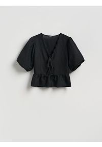 Reserved - Bluzka z lnem - czarny. Kolor: czarny. Materiał: len