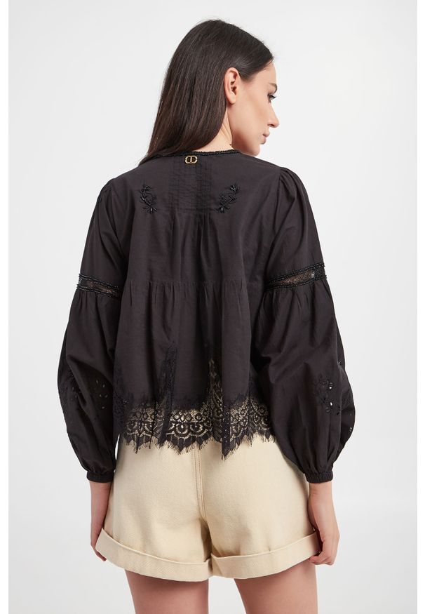 Twinset Milano - Koszula TWINSET. Materiał: koronka. Wzór: aplikacja, ażurowy, haft, koronka