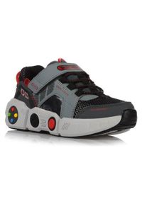 skechers - Buty do chodzenia dla dzieci Skechers Gametronix. Kolor: wielokolorowy. Materiał: syntetyk, materiał. Szerokość cholewki: normalna. Sport: turystyka piesza