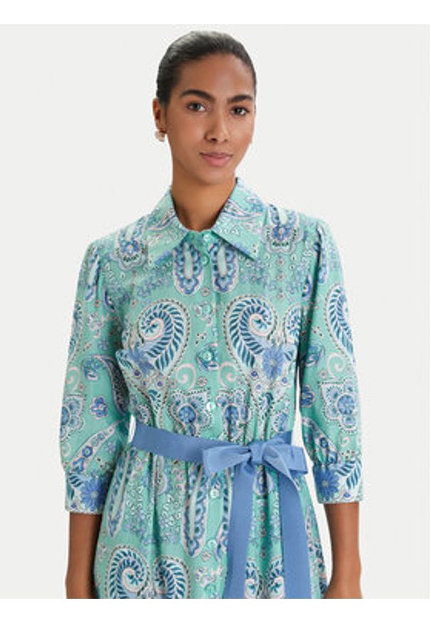 Luisa Spagnoli Sukienka koszulowa Pampa 543211 Zielony Regular Fit. Kolor: zielony. Materiał: bawełna. Typ sukienki: koszulowe