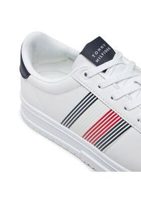 TOMMY HILFIGER - Tommy Hilfiger Sneakersy Supercup Lth Seasonal FM0FM05129 Biały. Kolor: biały. Materiał: skóra #6