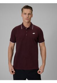 4f - 4F Koszulka polo regular męska - czerwona S. Okazja: na co dzień, do pracy, na spacer. Typ kołnierza: polo. Kolor: czerwony. Materiał: dzianina, skóra, materiał. Styl: casual, klasyczny #1