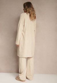 Renee - Jasnobeżowy Komplet z Dzianiny z Wełną Długi Kardigan Spodnie i Kamizelka Otizane. Kolekcja: plus size. Kolor: beżowy. Materiał: dzianina, wełna. Wzór: aplikacja #5