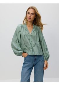 Reserved - Koszula z haftem - jasnozielony. Kolor: zielony. Materiał: len, wiskoza. Wzór: haft