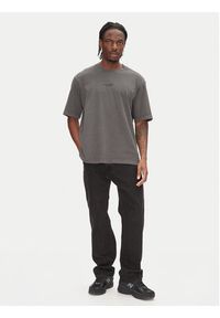 G-Star RAW - G-Star Raw T-Shirt Overdyed D24780-C756 Czarny Boxy Fit. Kolor: czarny. Materiał: bawełna #3