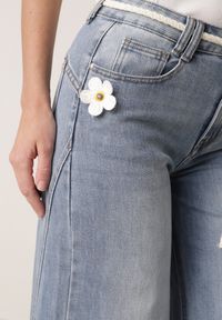 Born2be - Niebieskie Jeansy z Bawełną o Szerokim Kroju z Wysokim Stanem i Sznurkowym Paskiem Ianaia. Okazja: na co dzień. Stan: podwyższony. Kolor: niebieski. Styl: casual, klasyczny #8