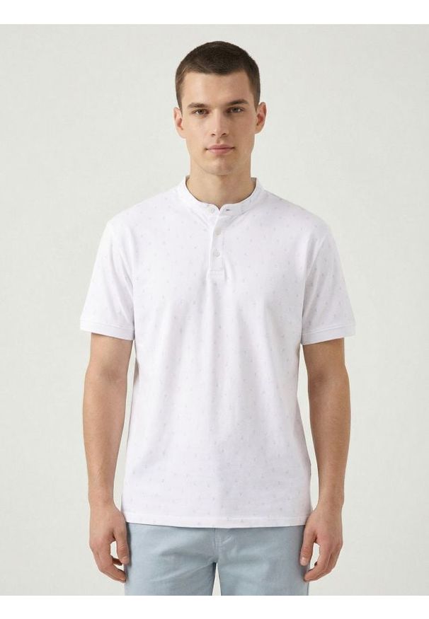 Sinsay - Bawełniana koszulka polo - biały. Typ kołnierza: polo. Kolor: biały. Materiał: bawełna