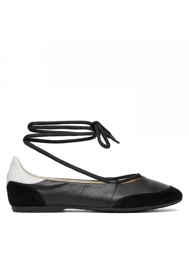 Baleriny Patrizia Pepe. Kolor: czarny