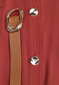 Born2be - Bordowa Sukienka Koszulowa z Regulowanymi Rękawami i Paskiem w Talii Esarivia. Okazja: na co dzień, na spotkanie biznesowe. Kolor: czerwony. Typ sukienki: koszulowe. Styl: casual, biznesowy, wizytowy #5