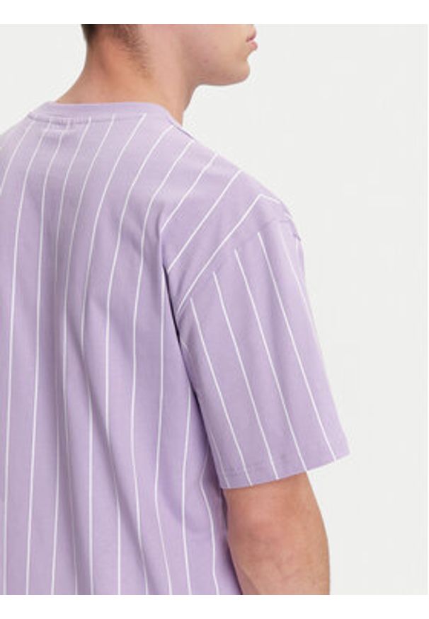 Karl Kani T-Shirt PD00005364 Fioletowy Relaxed Fit. Kolor: fioletowy. Materiał: bawełna