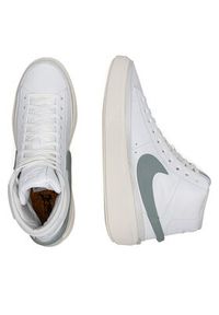 Nike Sneakersy DX5800-101-M Biały. Kolor: biały. Materiał: skóra