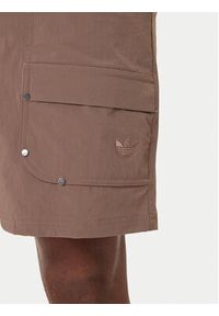 Adidas - adidas Szorty materiałowe Premium Essentials Utility Cargo JW1081 Brązowy Loose Fit. Kolor: brązowy. Materiał: syntetyk #3