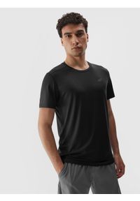 4f - Koszulka treningowa regular szybkoschnąca męska. Kolor: czarny. Materiał: włókno, dzianina