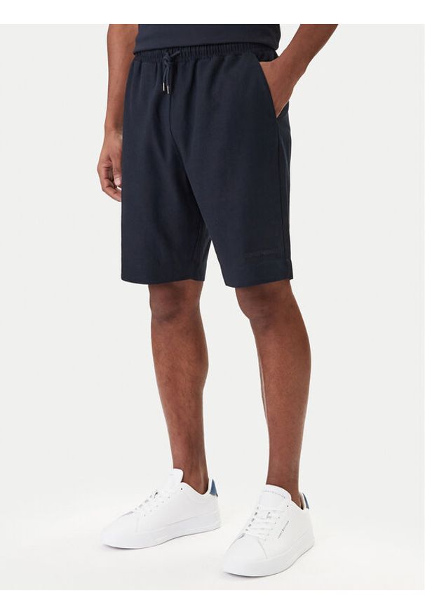 Emporio Armani Szorty materiałowe EM000681 AF20590 UB102 Granatowy Regular Fit. Kolor: niebieski. Materiał: wiskoza