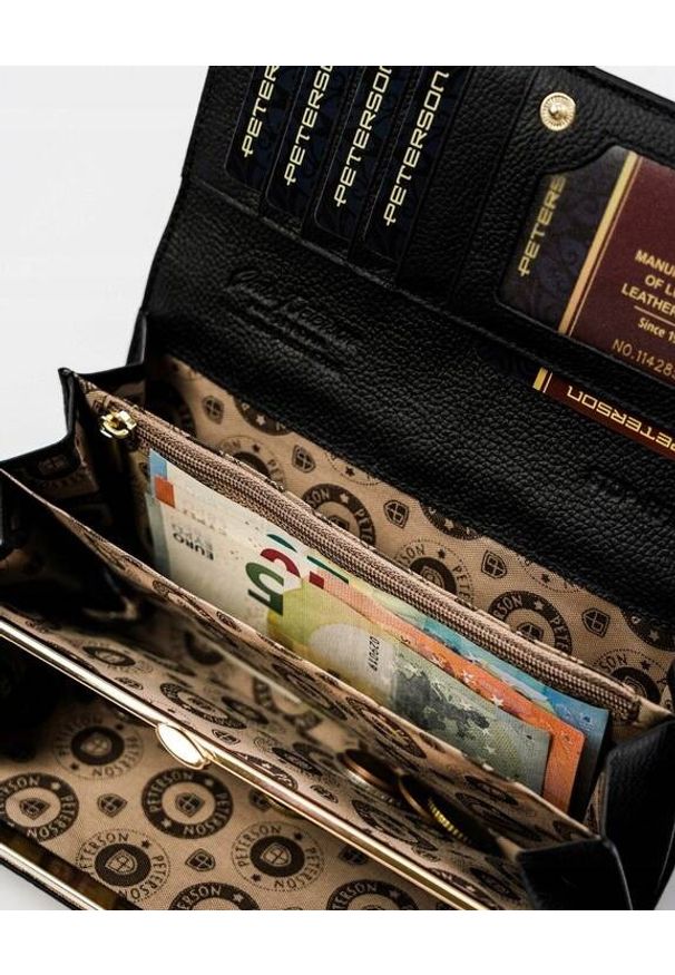 Zestaw prezentowy Peterson skórzany czarny PTN ZD7. Kolor: czarny. Materiał: skóra