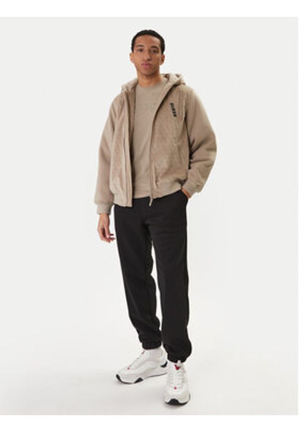Guess Kurtka przejściowa Z6RL00 KD622 Beżowy Regular Fit. Kolor: beżowy. Materiał: syntetyk