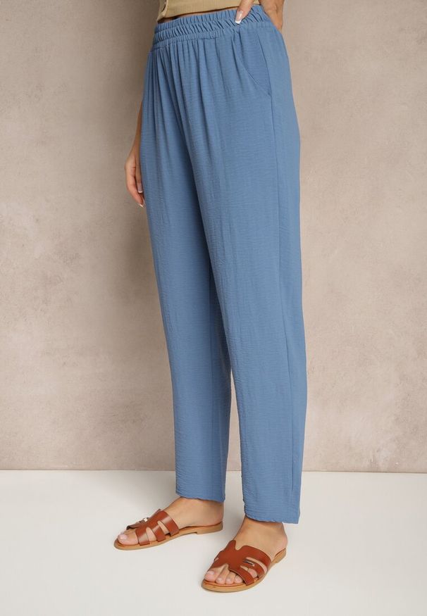 Renee - Niebieskie Spodnie z Bawełną o Szerokim Kroju High Waist Fanelithia. Okazja: na co dzień. Stan: podwyższony. Kolor: niebieski. Materiał: bawełna. Styl: casual