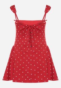 Born2be - Czerwona Sukienka Vices w Grochy o Rozkloszowanym Kroju z Wiązaniem na Ramiączkach Saririse. Okazja: na ślub cywilny, na wesele. Typ kołnierza: dekolt kwadratowy, dekolt gorset. Kolor: czerwony. Długość rękawa: na ramiączkach. Wzór: grochy. Typ sukienki: gorsetowe #5