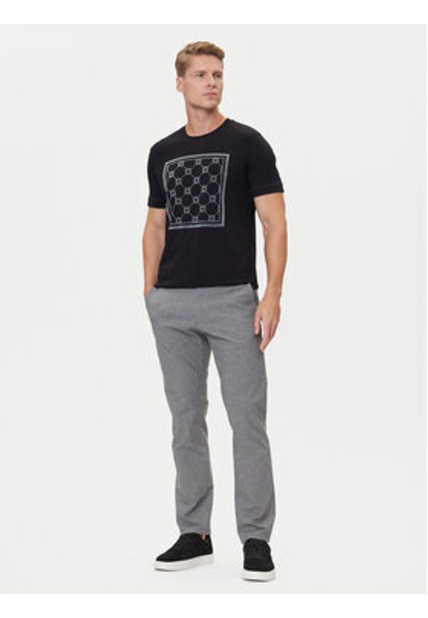 JOOP! T-Shirt 17 JJ-21Bajo 30047429 Czarny Modern Fit. Kolor: czarny. Materiał: bawełna