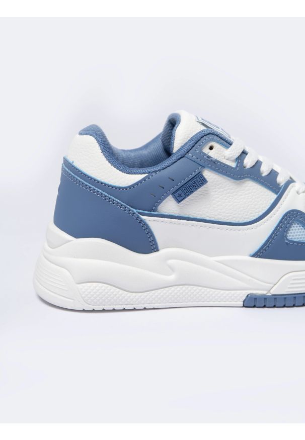 Big-Star - Sneakersy damskie ze skóry ekologicznej biało-niebieskie NN274670 101. Kolor: biały. Materiał: skóra ekologiczna. Szerokość cholewki: normalna. Sezon: lato