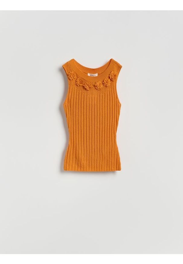 Reserved - Top z ozdobnymi kwiatami - pomarańczowy. Kolor: pomarańczowy. Materiał: dzianina, len. Wzór: kwiaty