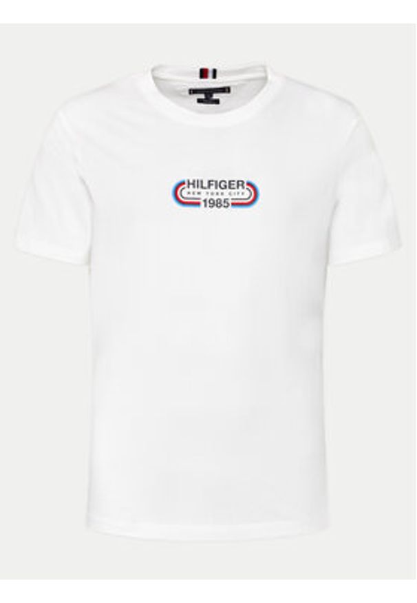 TOMMY HILFIGER - Tommy Hilfiger T-Shirt Track Graphic MW0MW34429 Biały Regular Fit. Kolor: biały. Materiał: bawełna