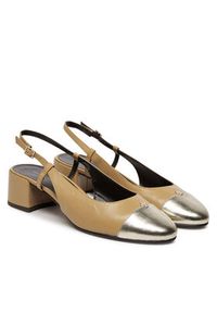 Tory Burch Sandały Cap-Toe Slingback Pump 156302 Beżowy. Kolor: beżowy. Materiał: skóra #3