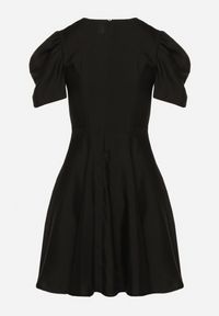 Born2be - Czarna Rozkloszowana Sukienka z Bufiastymi Rękawami Elifea. Okazja: na co dzień. Kolor: czarny. Materiał: jeans, materiał. Wzór: aplikacja. Styl: casual, elegancki #6