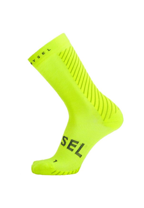 VAN RYSEL - Skarpety rowerowe Van Rysel 900 zimowe. Kolor: zielony, wielokolorowy, żółty. Materiał: poliamid, poliester, elastan, wełna. Technologia: Primaloft. Sport: kolarstwo