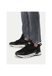 Sneakersy Versace Jeans Couture. Kolor: czarny #1