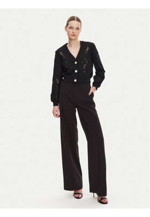 Guess Kardigan W5GQ11 KCWY1 Czarny Regular Fit. Kolor: czarny. Materiał: bawełna