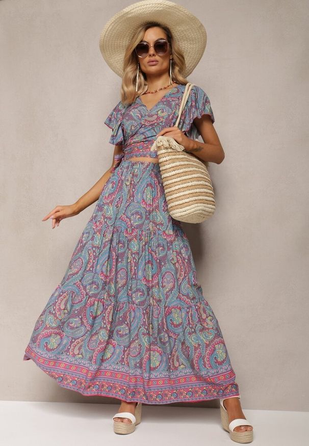 Renee - Fuksjowy Wiskozowy Komplet 2-Częściowy w Print Paisley Długa Spódnica i Kopertowy Top Aeodosia. Kolor: różowy. Materiał: wiskoza. Wzór: paisley, nadruk