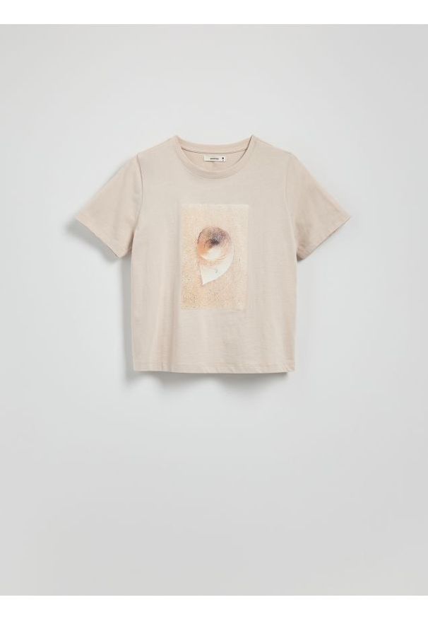 Reserved - T-shirt z nadrukiem - beżowy. Kolor: beżowy. Materiał: bawełna. Wzór: nadruk